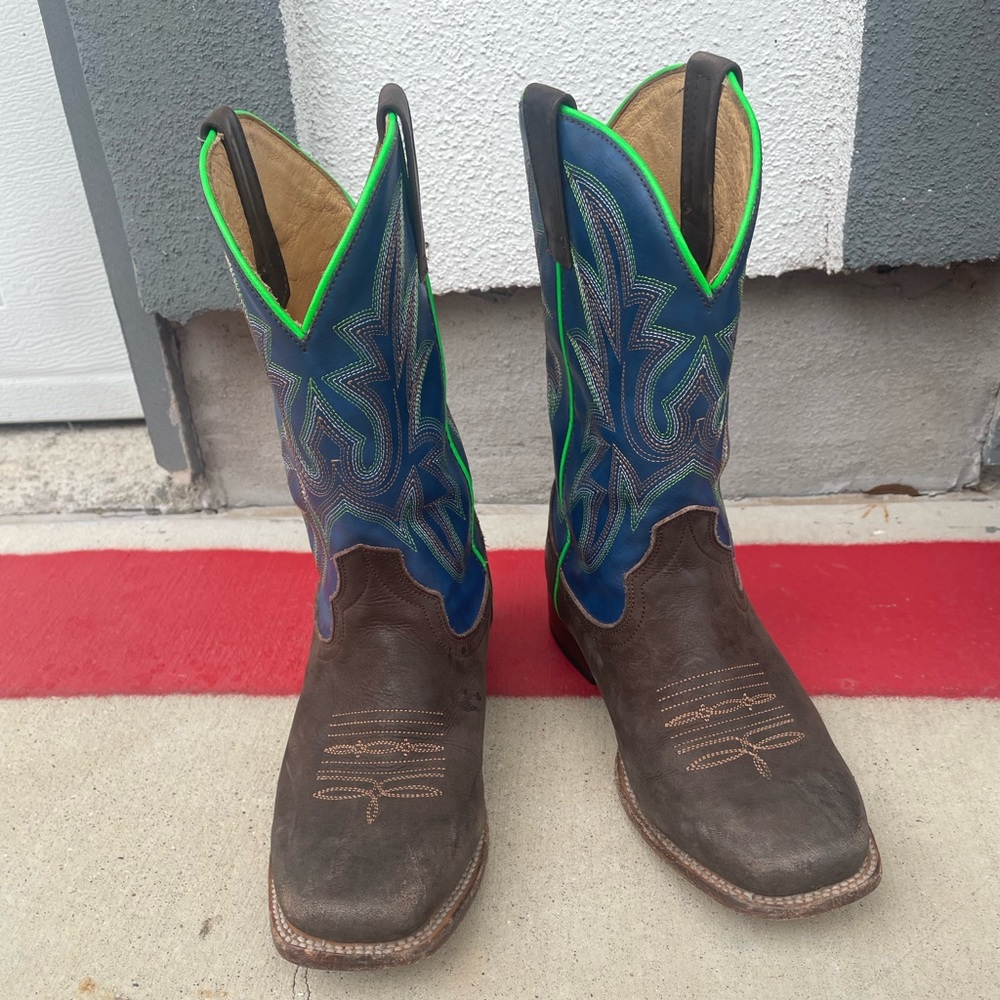 Boys cowboy boots